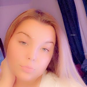 Meet your Posher, Lacy